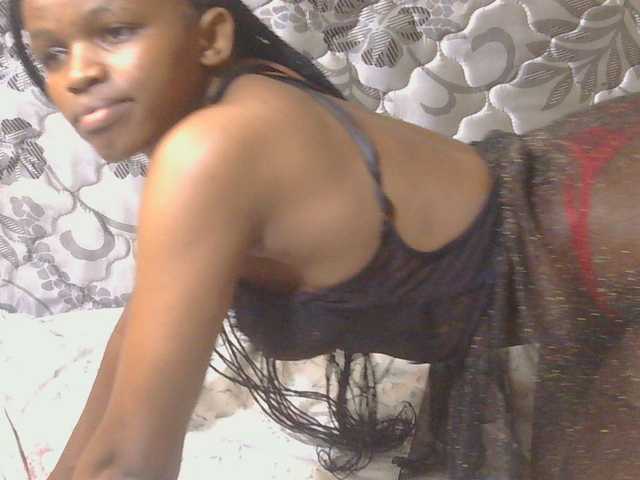 sexxynila live cam on BongaCams