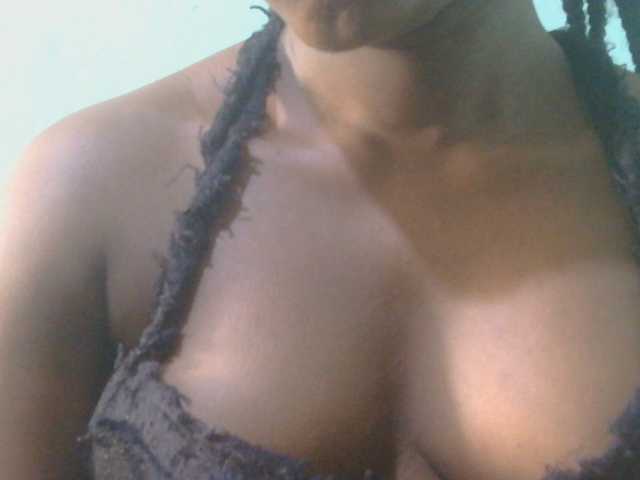 sexxynila live cam on BongaCams
