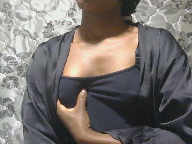 sexxynila live cam on BongaCams
