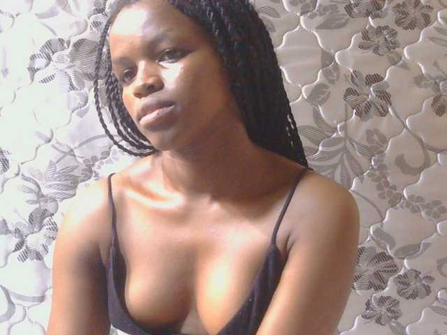 sexxynila live cam on BongaCams