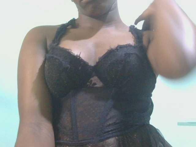 sexxynila live webcam show