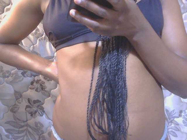sexxynila live cam on BongaCams