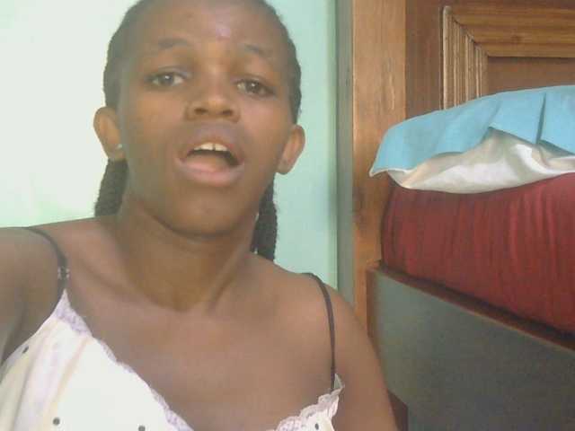 sexxynila live cam on BongaCams
