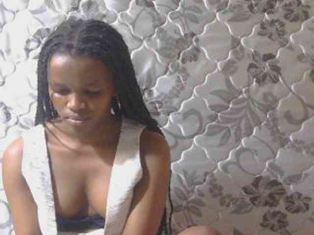 sexxynila webcam