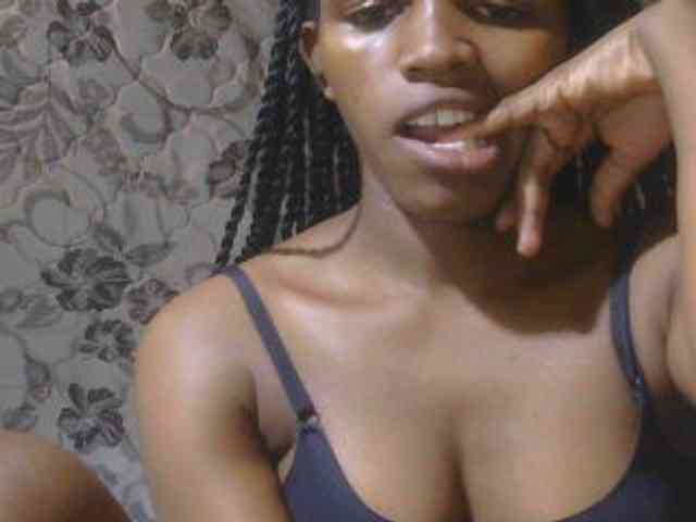 sexxynila webcam