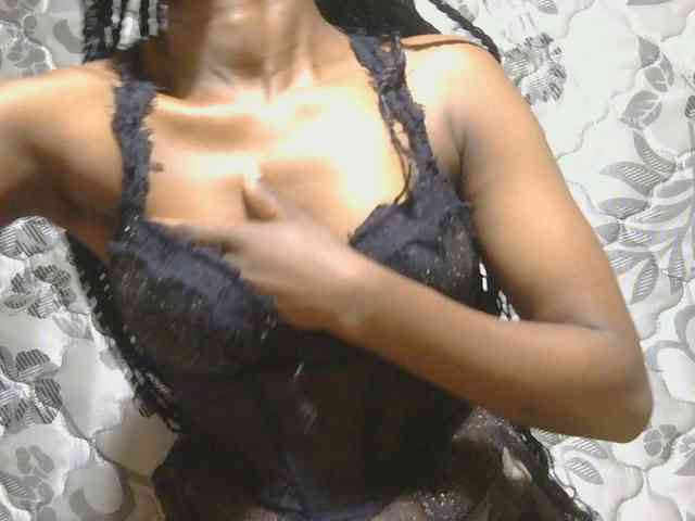 sexxynila webcam