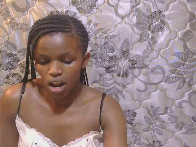 sexxynila webcam