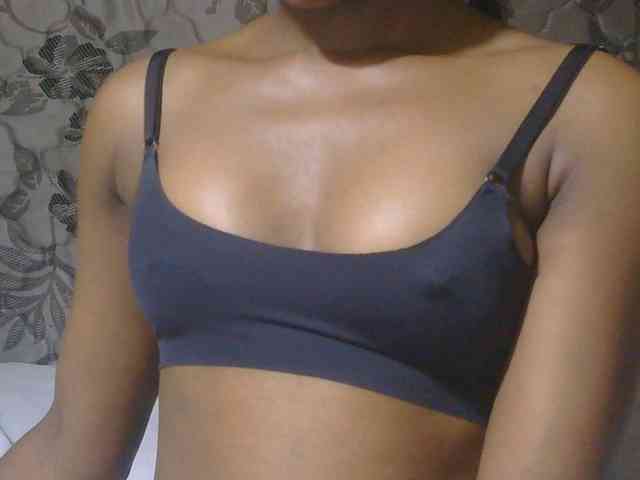 sexxynila webcam