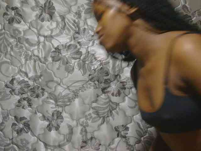 sexxynila webcam