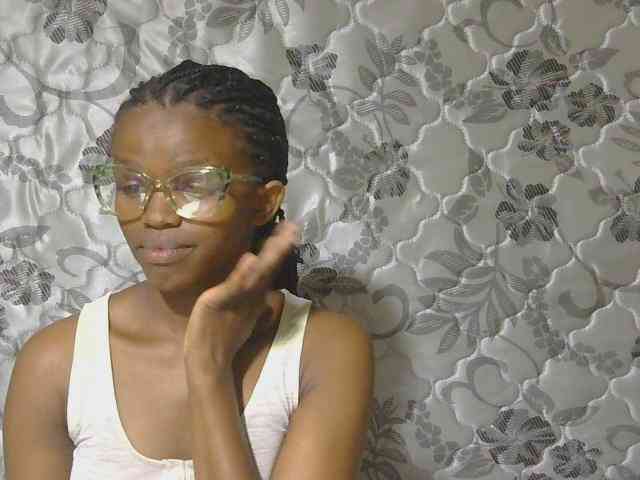 sexxynila webcam