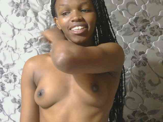 sexxynila webcam