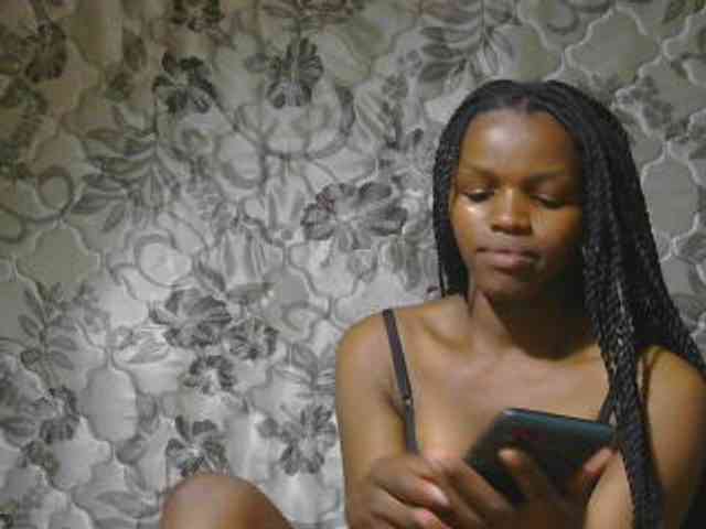 sexxynila webcam