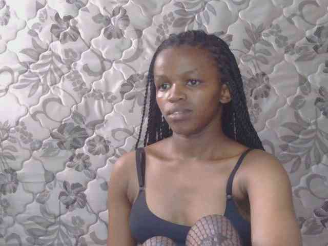 sexxynila webcam