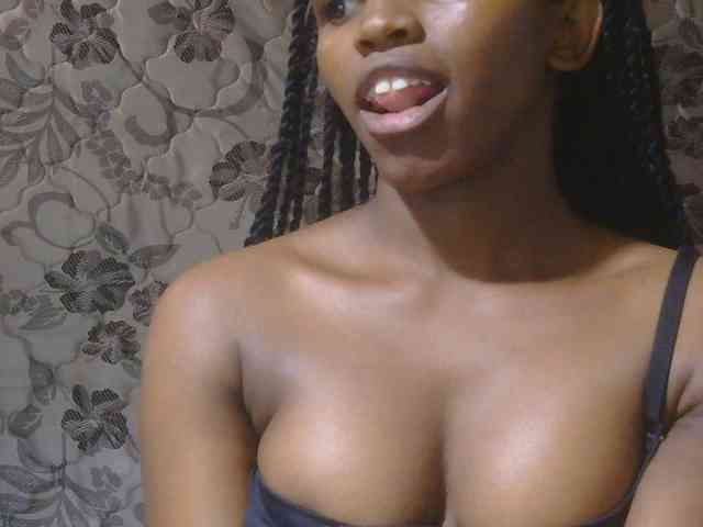 sexxynila webcam