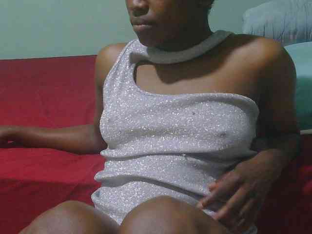 sexxynila's live room