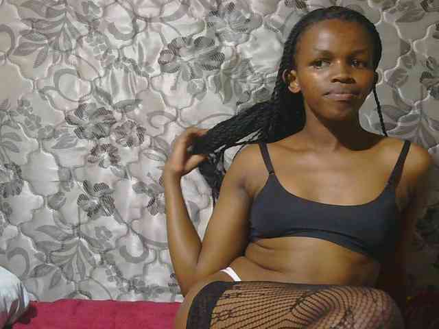 sexxynila webcam