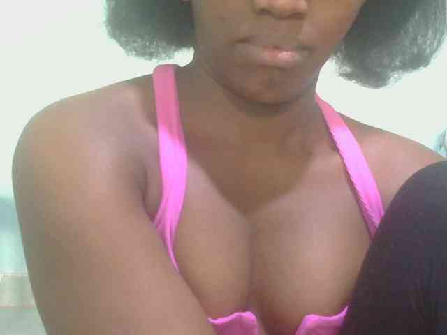 sexxynila webcam