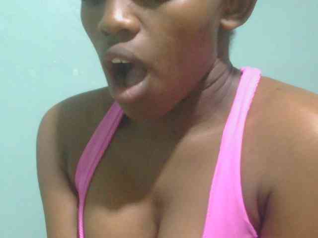 sexxynila webcam
