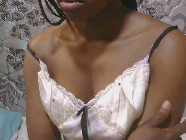 sexxynila webcam