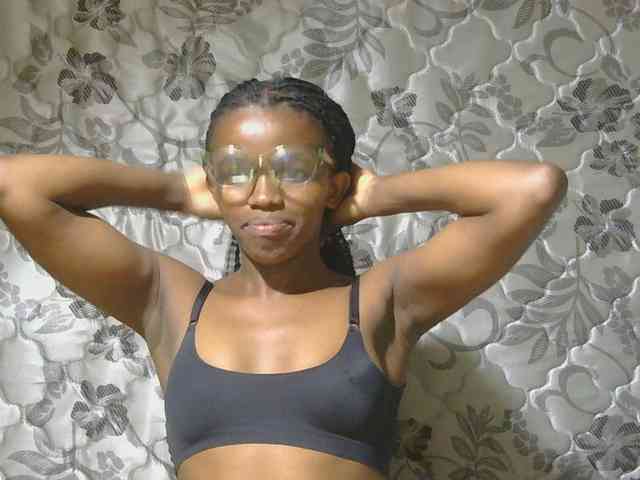 sexxynila webcam