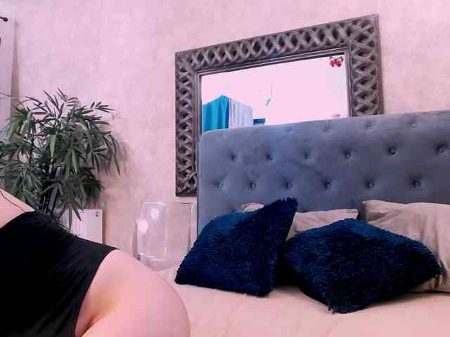 EmaCarter webcam
