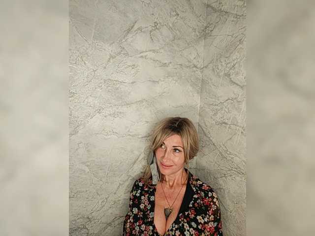 Jasmine514 live cam on BongaCams