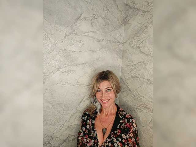 Jasmine514 live cam on BongaCams