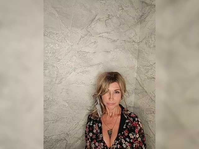 Jasmine514 live cam on BongaCams