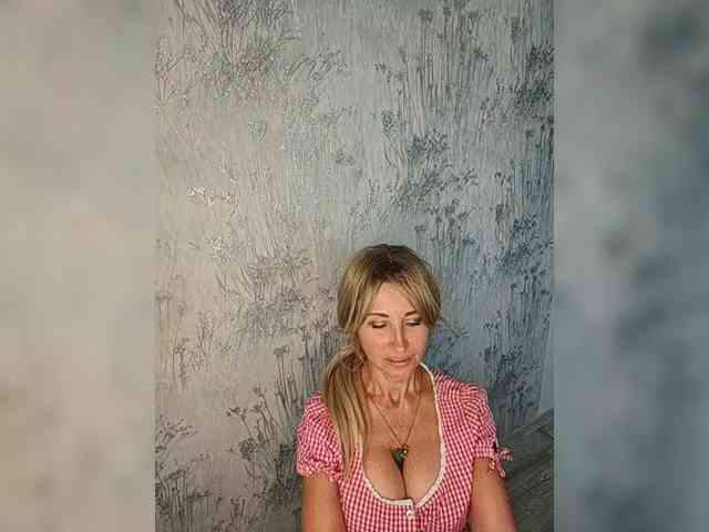 Jasmine514 Live Webcam on BongaCams