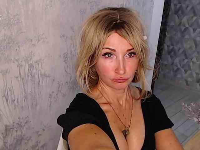 QUEEN_COBRA webcam