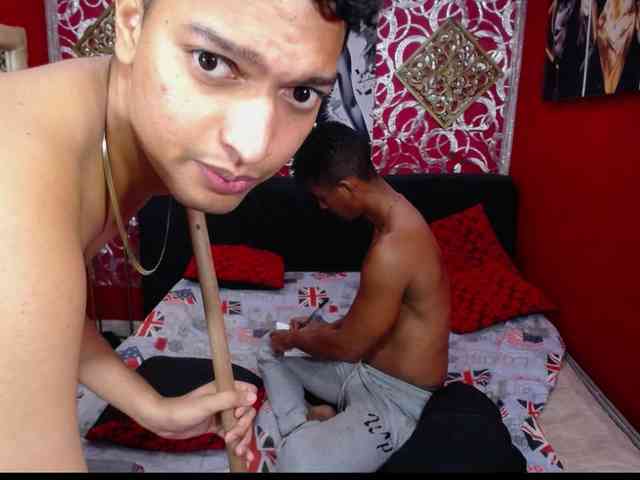 HARRISONDANUILED Live Webcam on BongaCams
