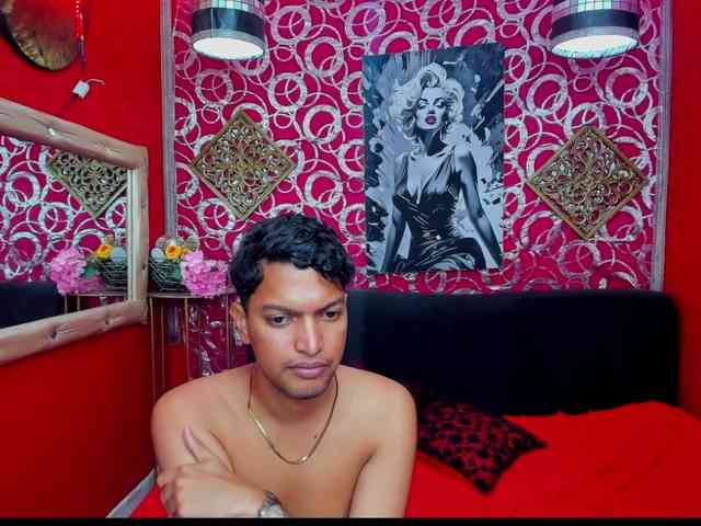 HARRISONDANUILED Sex Cam Show
