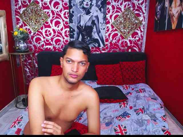 Coupleboysblack's cam show statistics and live stream