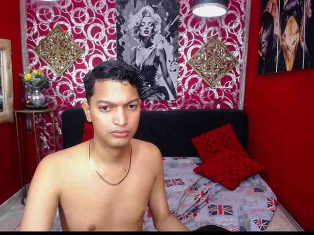 HARRISONDANUILED Live Webcam on BongaCams
