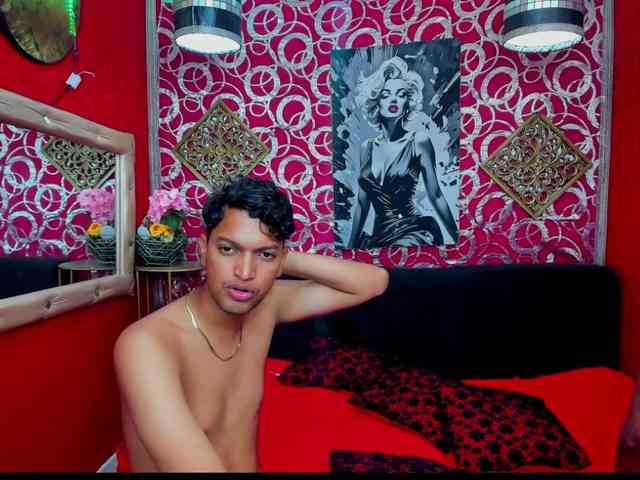 HARRISONDANUILED Sex Cam Show