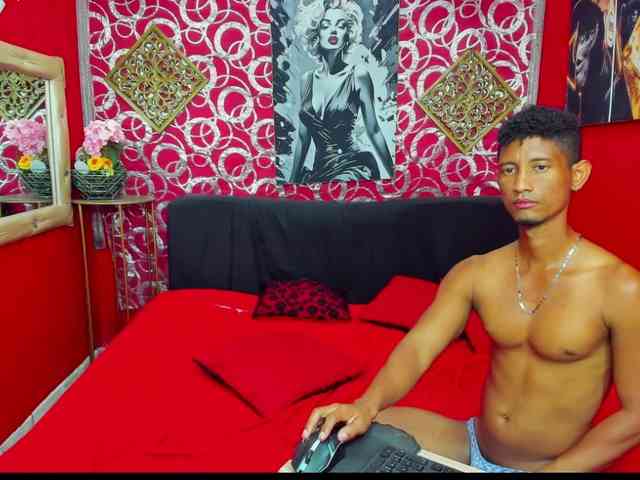 HARRISONDANUILED Sex Cam Show