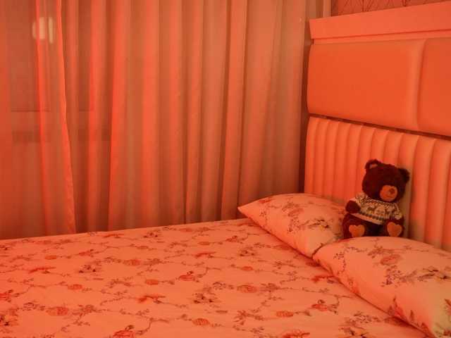 LiaGotti's BongaCams show and profile