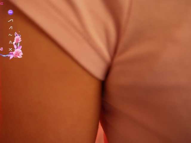 LiaGotti live cam on BongaCams