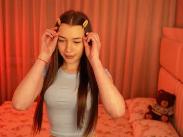 LiaGotti's BongaCams show and profile