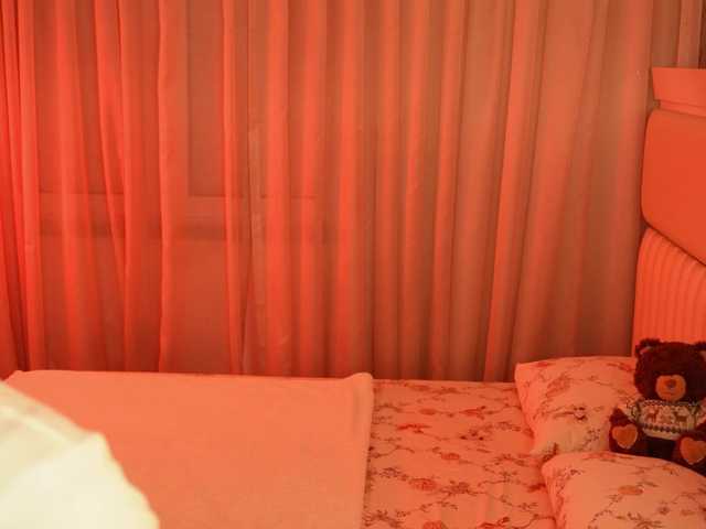  LiaGotti chat room