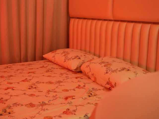 LiaGotti's BongaCams show and profile