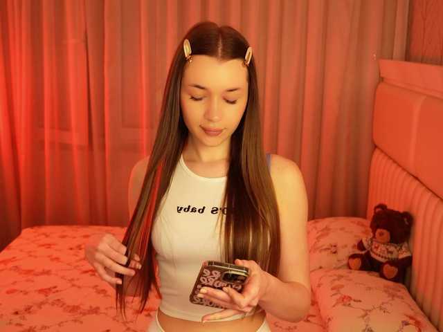 LiaGotti's BongaCams show and profile