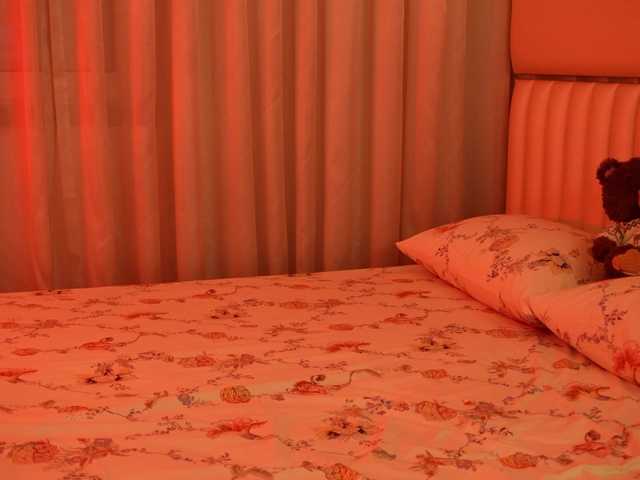 LiaGotti's BongaCams show and profile