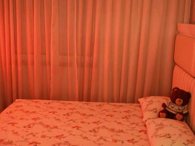 LiaGotti's BongaCams show and profile