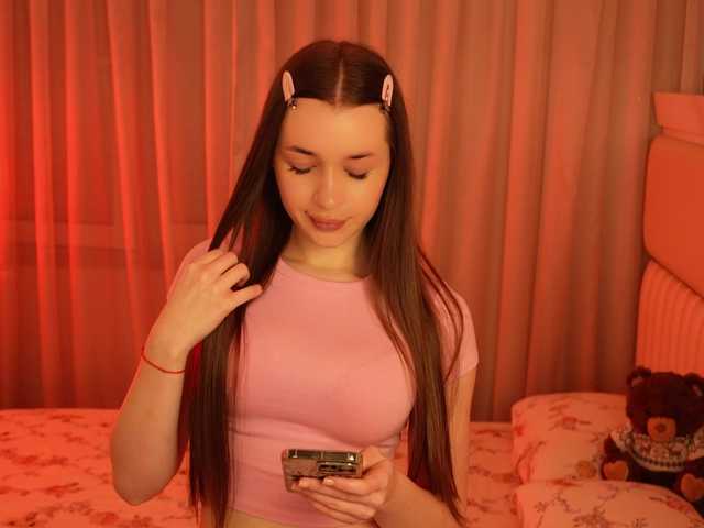 LiaGotti's BongaCams show and profile