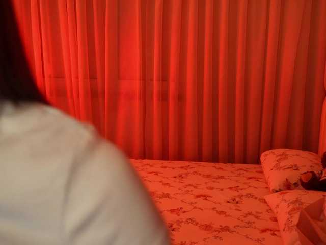 LiaGotti's BongaCams show and profile