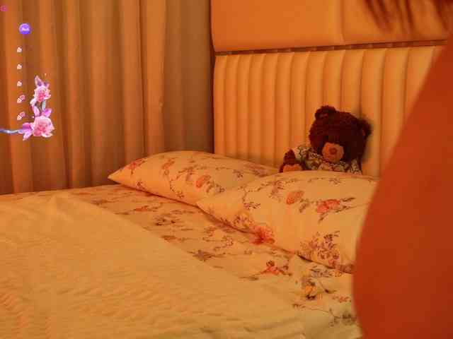 LiaGotti webcam