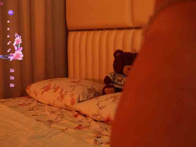 LiaGotti Sex Cam Show