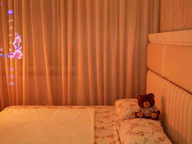 LiaGotti Sex Cam Show