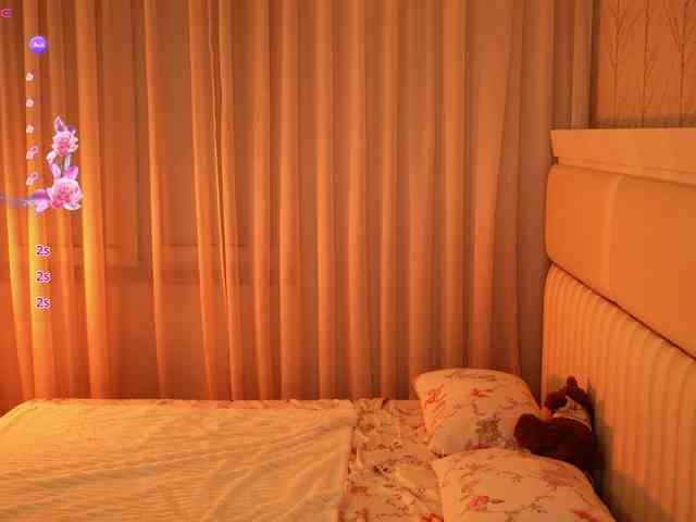 LiaGotti Sex Cam Show